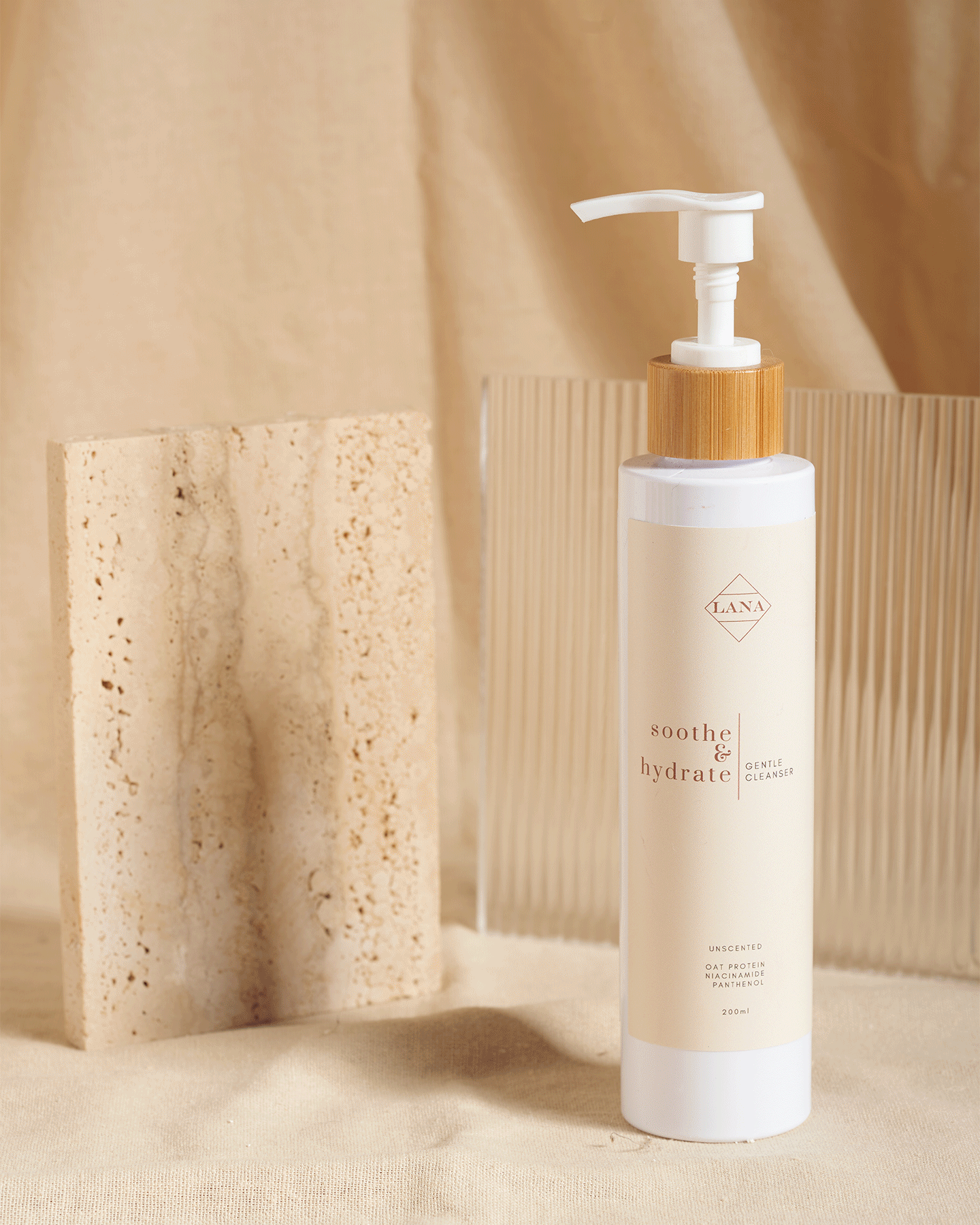 Soothe & Hydrate Gentle Cleanser